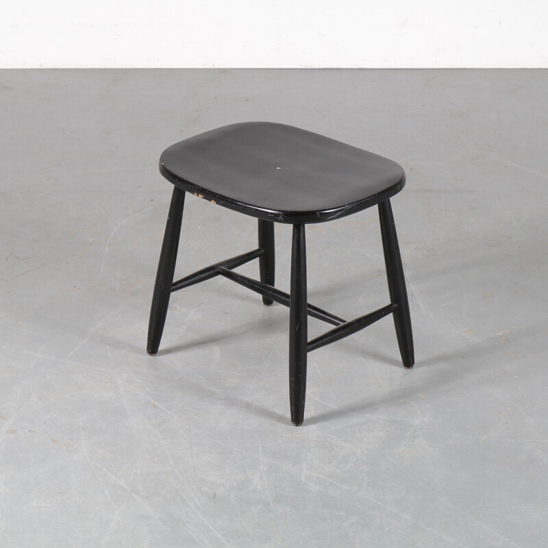 Vintage stool Luigi Ercolani 1950