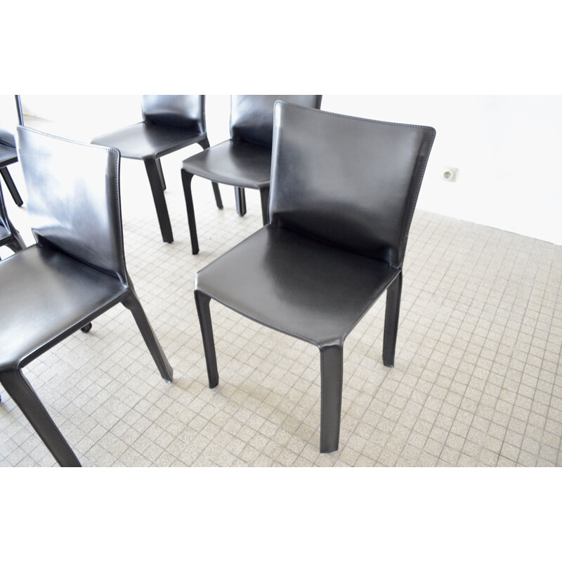 6 chaises vintage Cassina Cab412 en cuir noir de Mario Bellini