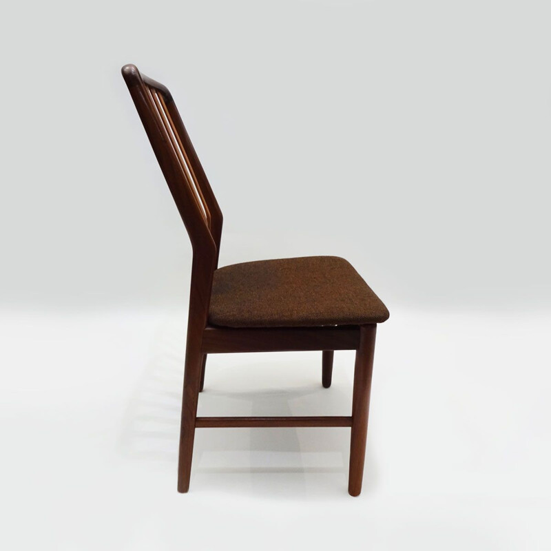 Vintage chair in walnut and teak from Svend Aage Madsen 1950