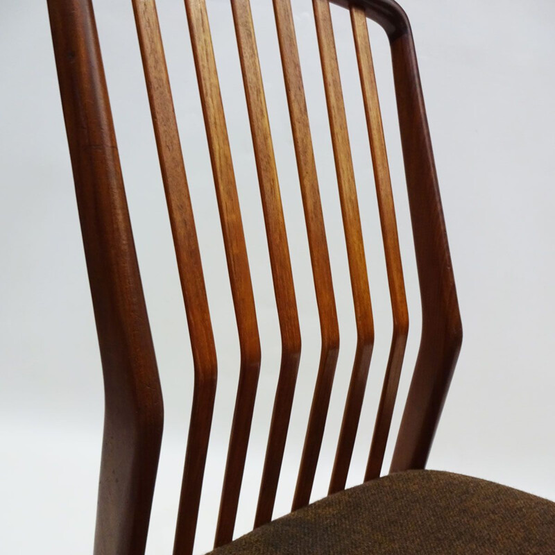 Vintage chair in walnut and teak from Svend Aage Madsen 1950