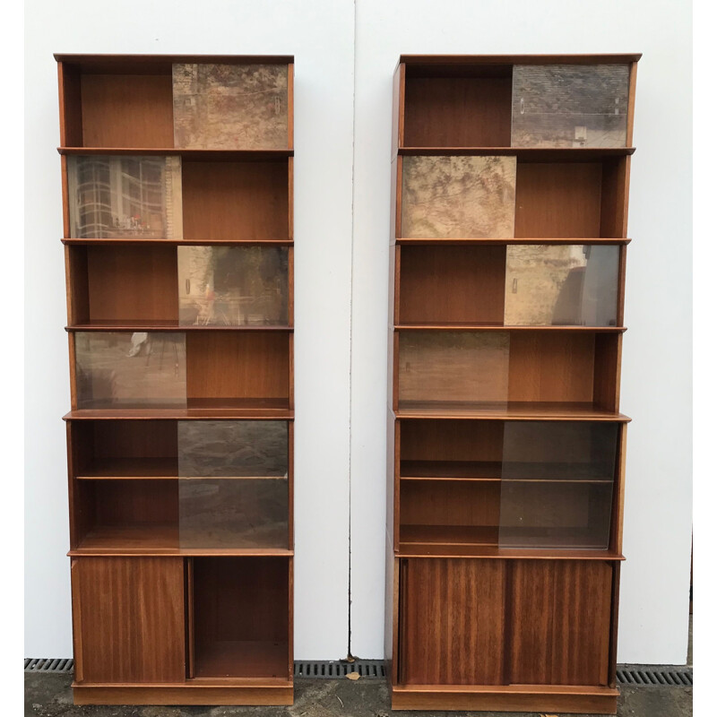 Pair of Oscar vintage mahogany bookcases, 1970