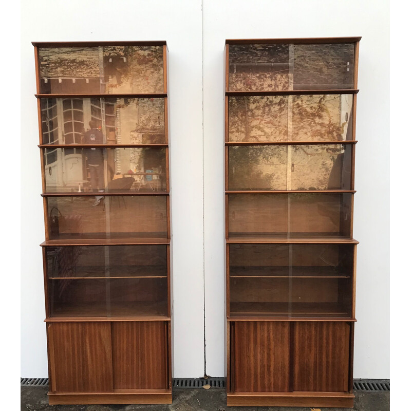 Pair of Oscar vintage mahogany bookcases, 1970