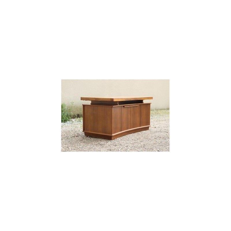 Vintage desk opposite