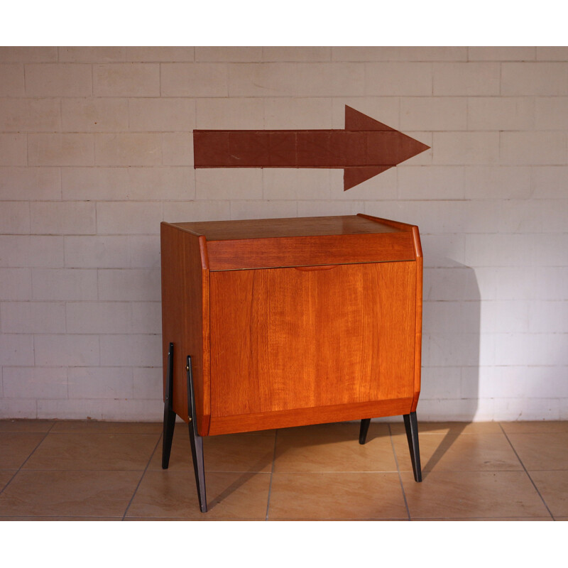 Vintage vinyl highboard 1960