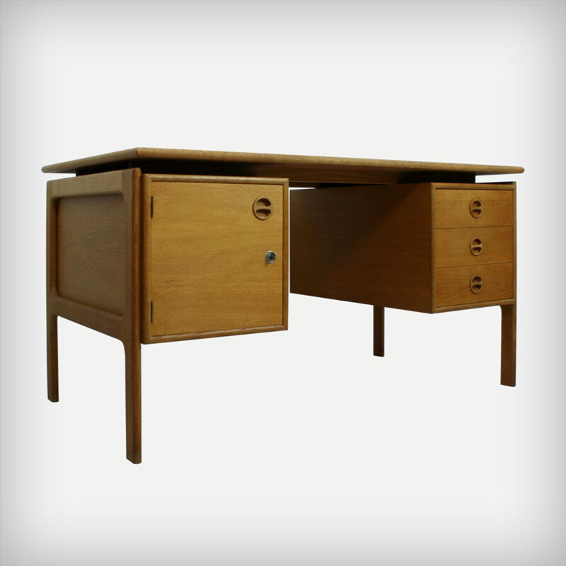 Mid-century Danish oakwood desk - 1960s