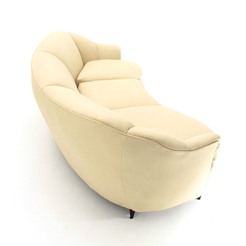 Vintage 3-Sitzer-Sofa mit geschwungenem Rücken in cremeweißem Stoff 1940