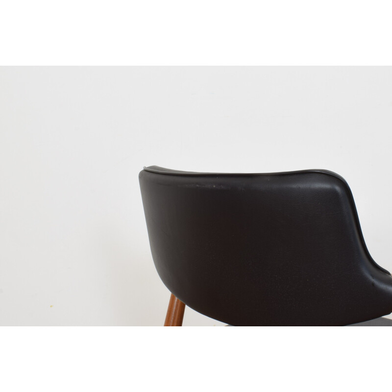 Vintage chair by Svend Åge Eriksen for Glostrup, Denmark 1950