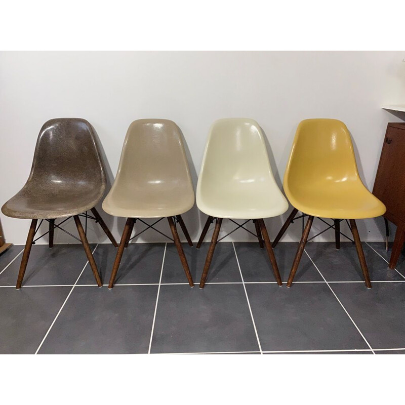 4 vintage DSW walnut chairs by Charles & Ray Eames for Herman Miller 1960