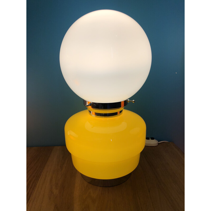 Vintage lamp in yellow and white glass from Italian Mazzega