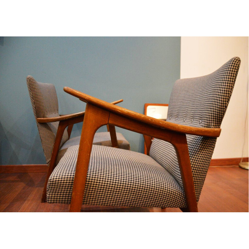 Pair of mid century modern Scandinavian chairs - 1960s