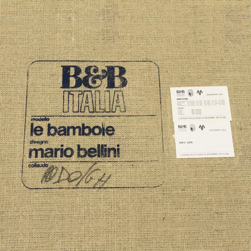 Vintage Double bed 'Le Bambole' by Mario Bellini for B&B Italia, 1970s