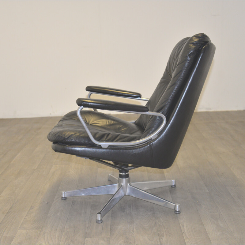 Strässle "Gentilina" lounge armchair and his ottoman, André VANDENBEUCK - 1960s