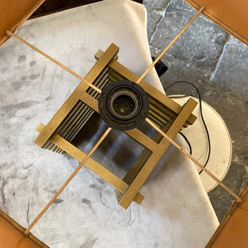 Lampe de table vintage carrée en laiton peint en or Romeo Rega, Italie 1970