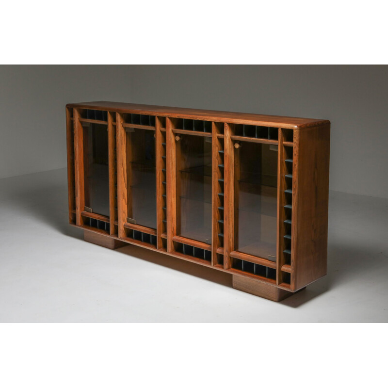 Vintage sideboard in solid walnut, Italy 1970