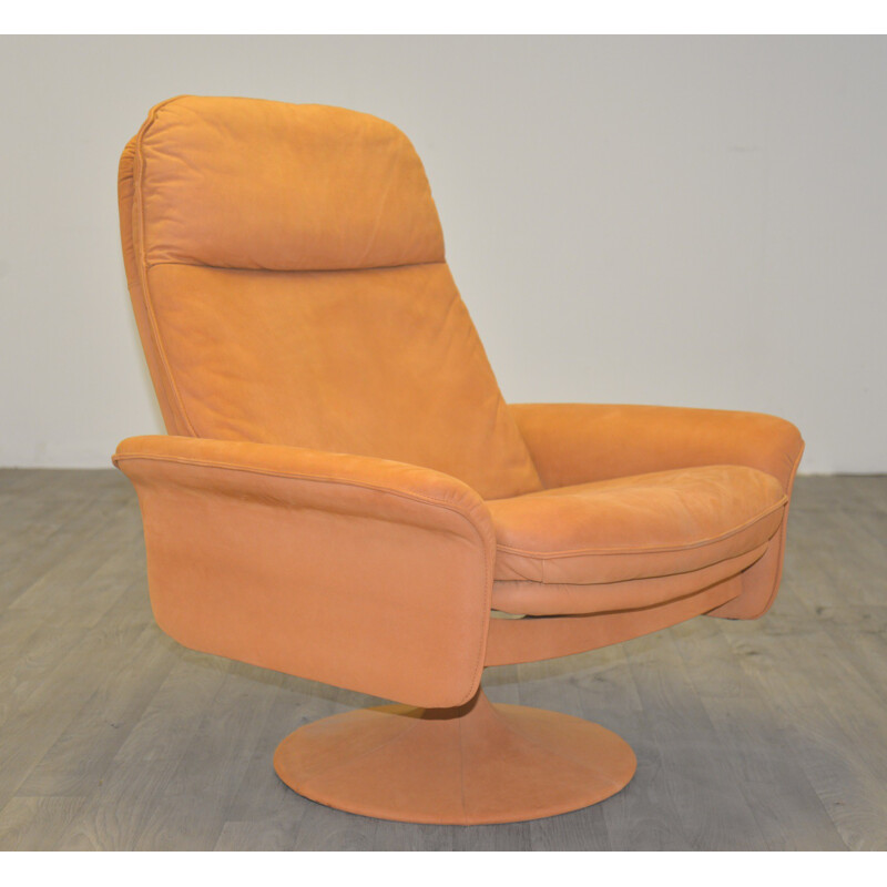 De Sede armchair and his ottoman in suede leather - 1970s
