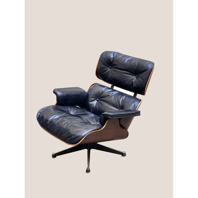 Vintage Charles and Ray Eames lounge chair 1979