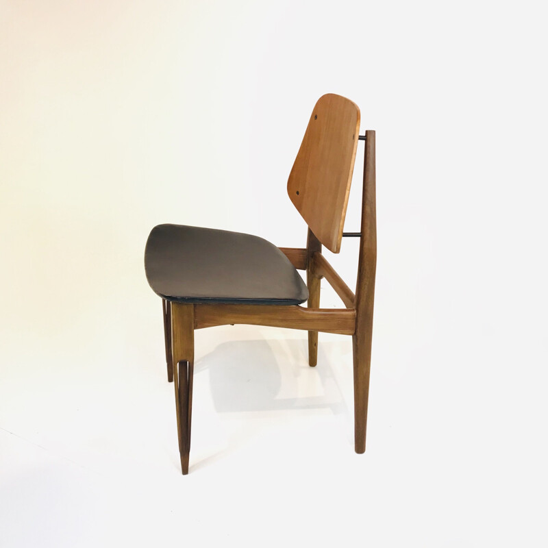 Vintage wooden and skai chair, Italy 1960