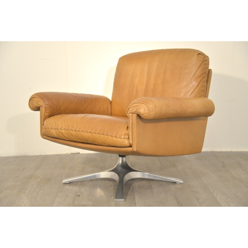 Pair of De Sede "DS 35" armchairs in cognac leather - 1970s