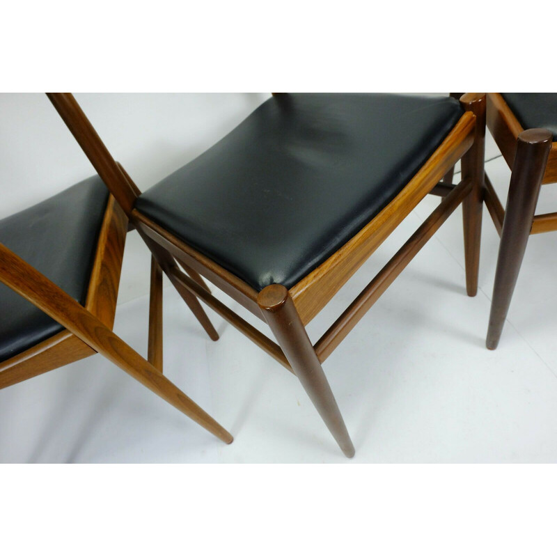 4 chaises vintage  en acajou et cuir noir 1960