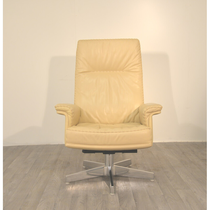 De Sede "DS 35" lounge armchair and his ottoman - 1970s