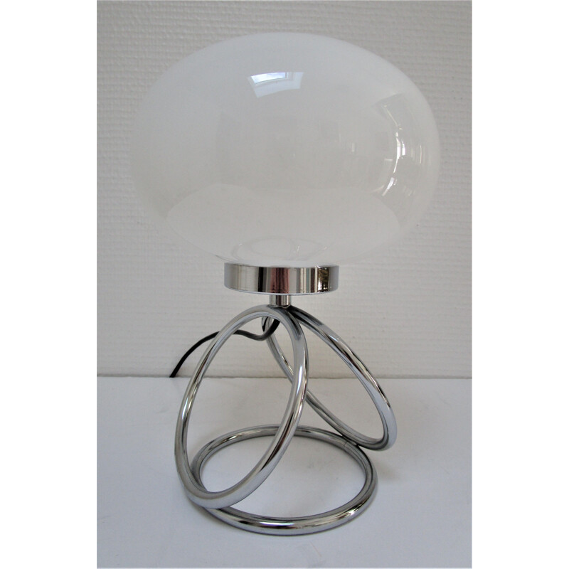 Lampe vintage opaline et anneaux chrome 1970