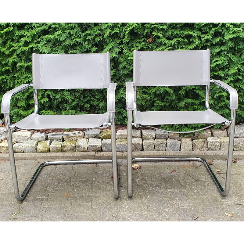 Paire de chaises vintage S34 en cuir et piétement luge chromé de Mart Stam 1927