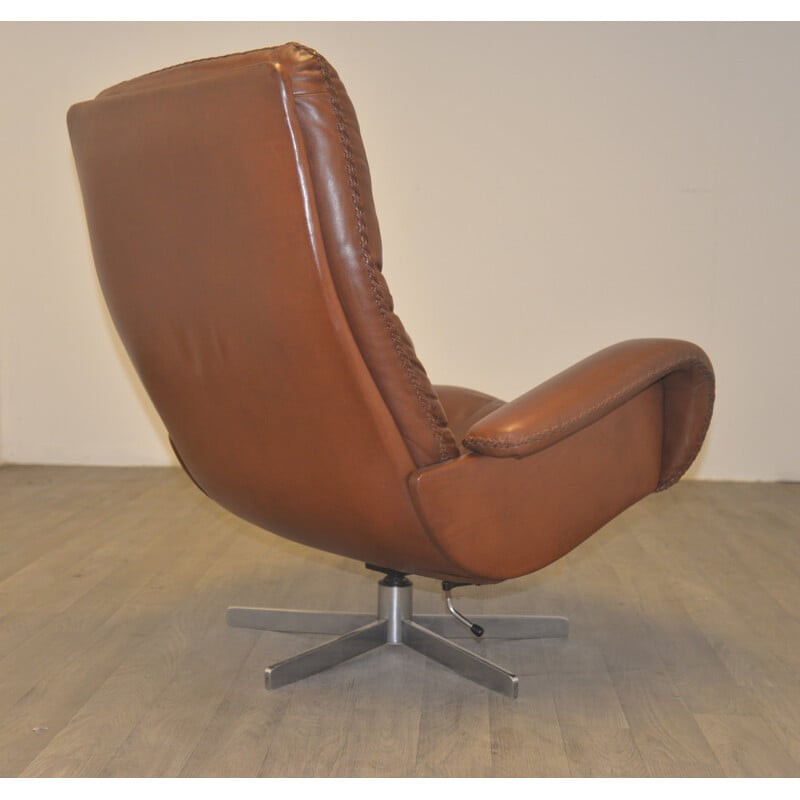 De Sede "S 231" armchair and his ottoman in brown leather - 1960s