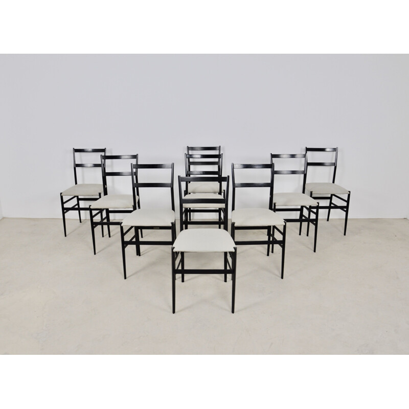 Set of 9 vintage Superleggera chairs by Gio Ponti for Cassina 1950