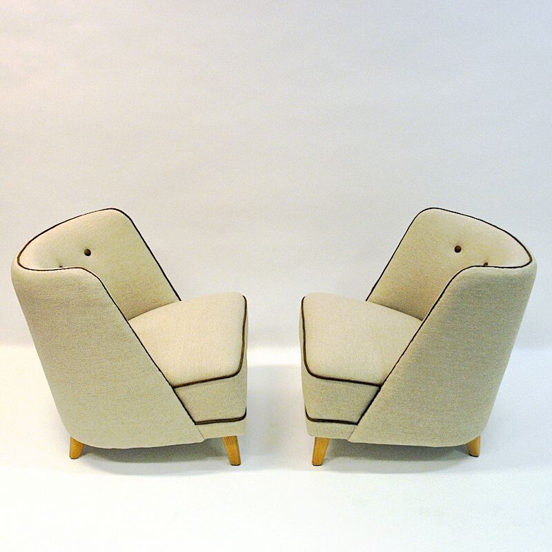 Pair of Easy vintage armchairs by Møller & Stokke, Norway 1940