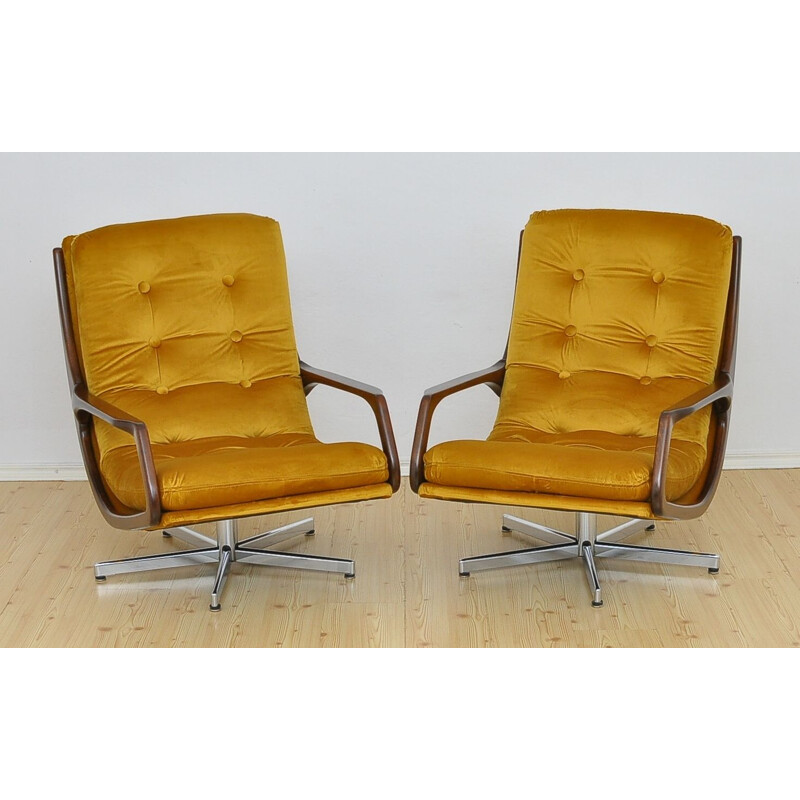 Paire de fauteuils pivotants vintage en velours 1960