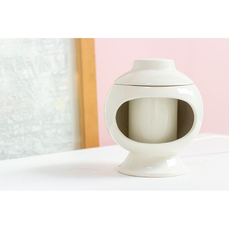 Vintage white ceramic table lamp, Italy 1970