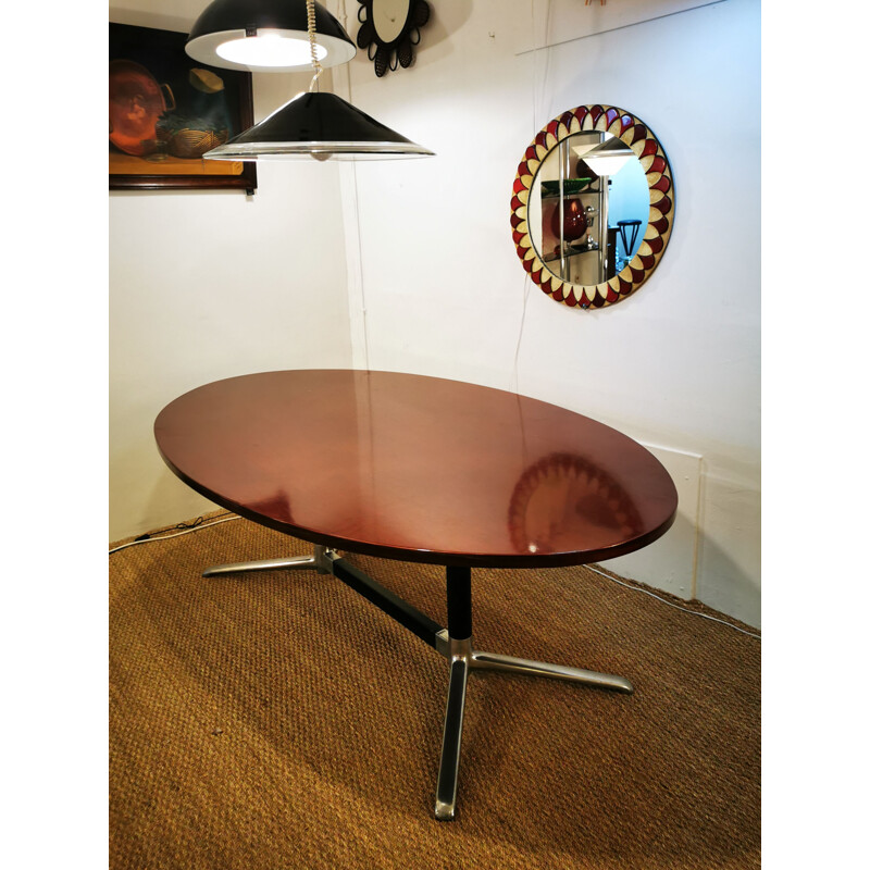 Table à manger vintage ovale en bois et metal 1970