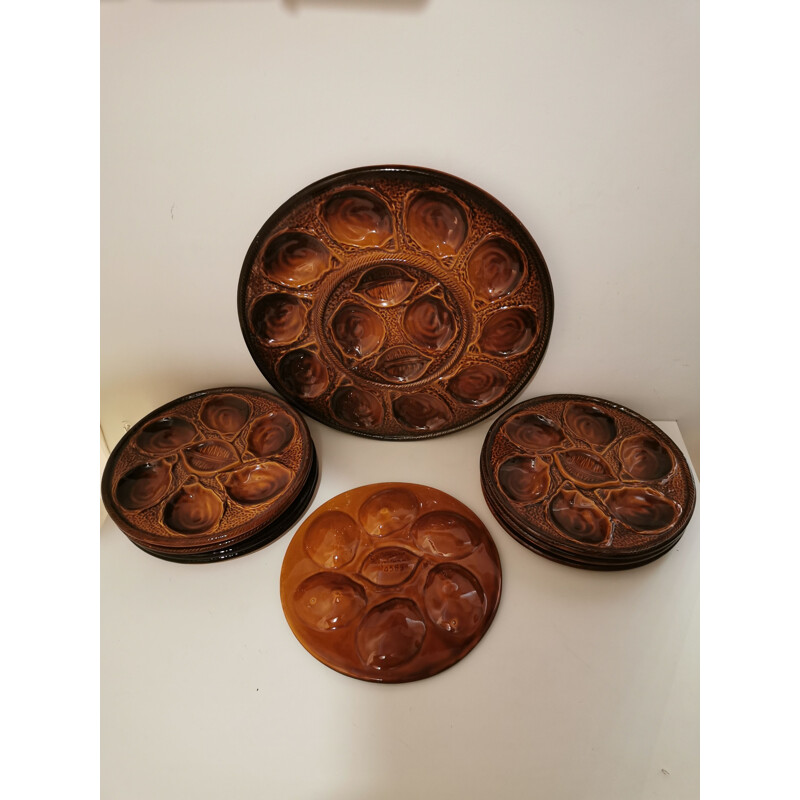 Vintage earthenware oyster set Saint Clément, France 1960