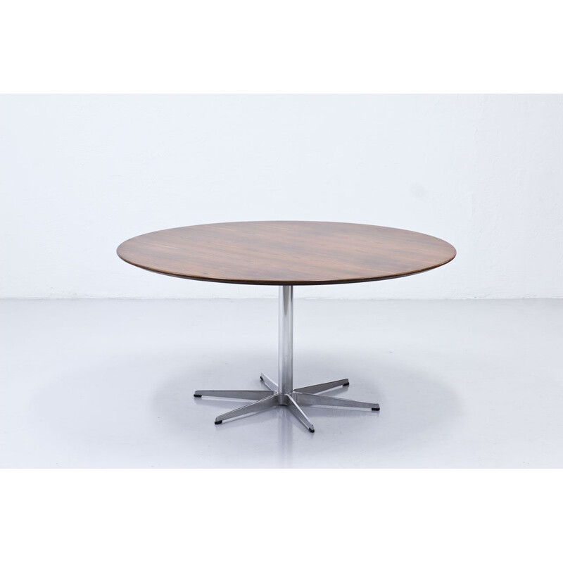 Vintage rosewood dining table by Arne Jacobsen for Fritz Hansen 1960