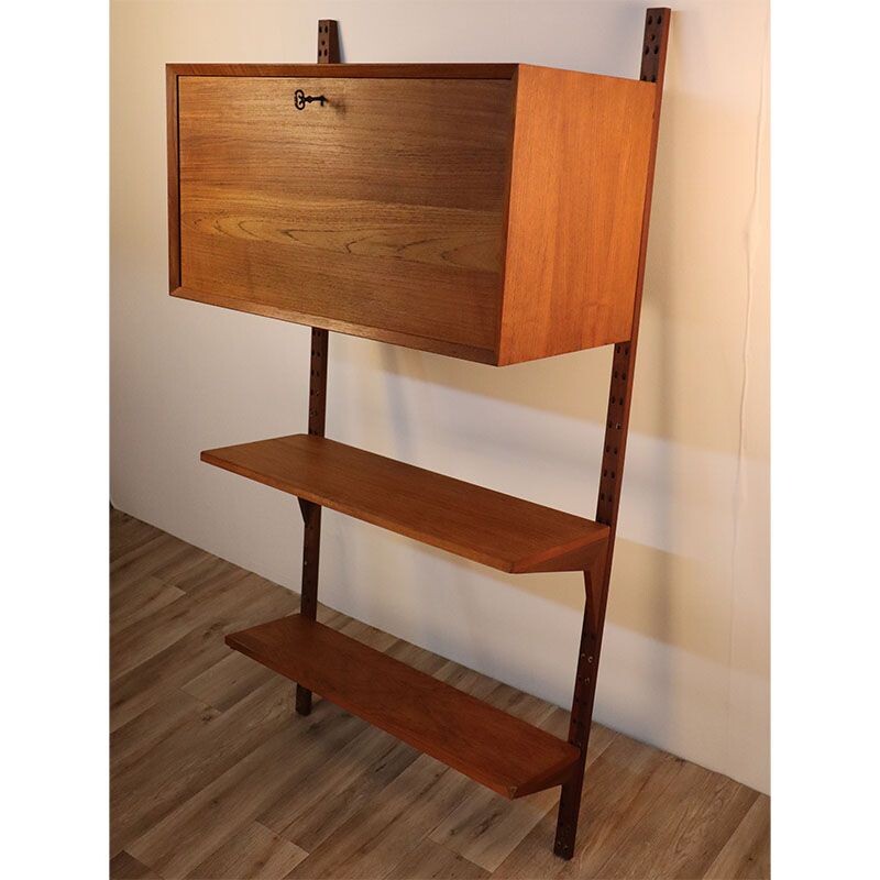 Vintage secretary with Scandinavian wall shelves by Poul Cadovius, 1960