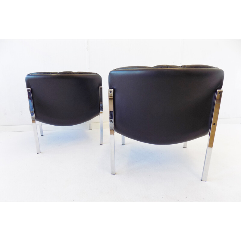 Pair of vintage black leather lounge chairs Girsberger Eurochair 1970