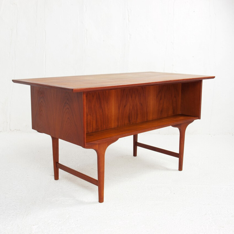 Mid-century desk in teak, G. TIBERGAARD - 1960s