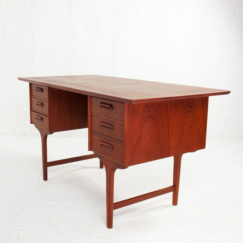 Mid-century desk in teak, G. TIBERGAARD - 1960s