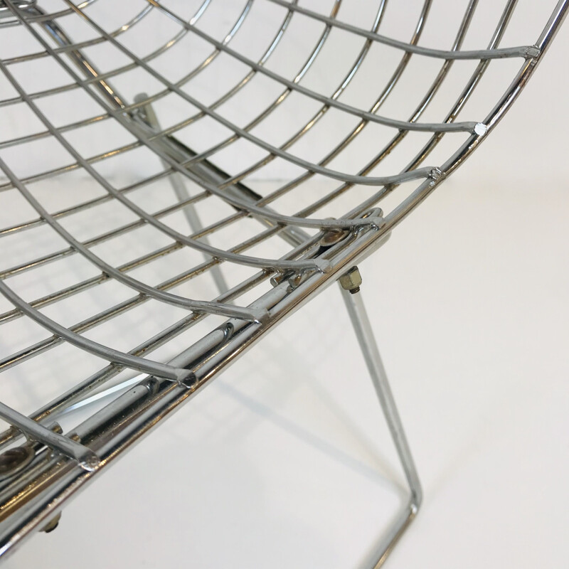 Vintage children's chair "Wire" By Harry Bertoia for Knoll 1960s