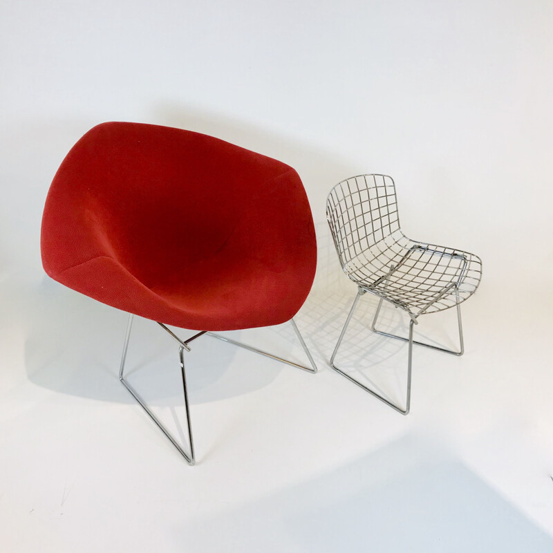 Vintage children's chair "Wire" By Harry Bertoia for Knoll 1960s