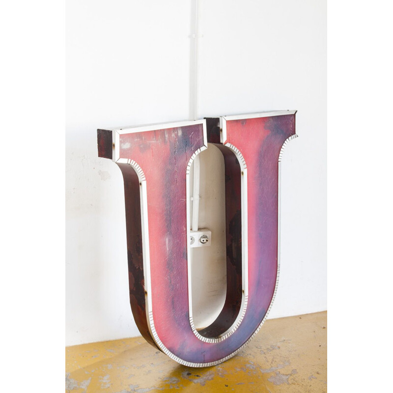 Suite of 6 vintage industrial letters Painted iron and methacrylate. Spain, 1970