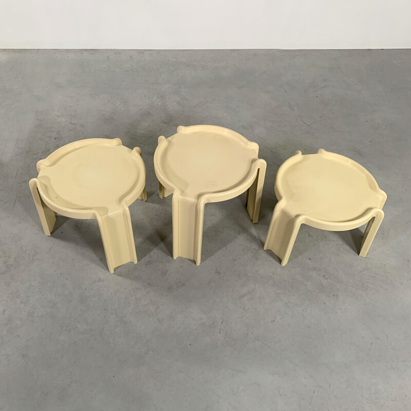 Vintage Cream Nesting Tables by Giotto Stoppino for Kartell 1970s