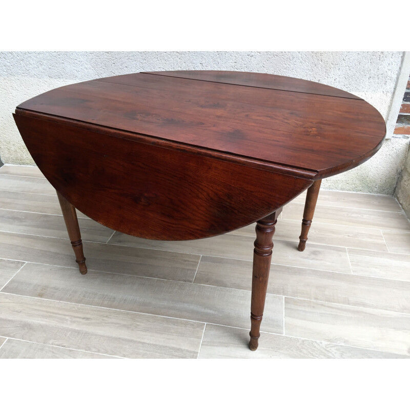 Vintage Round Table with Solid Oak Flaps
