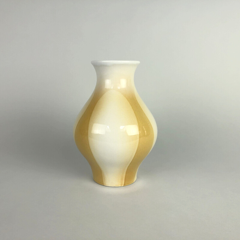 Vintage vase de Ditmar Urbach Collection Julie 1964