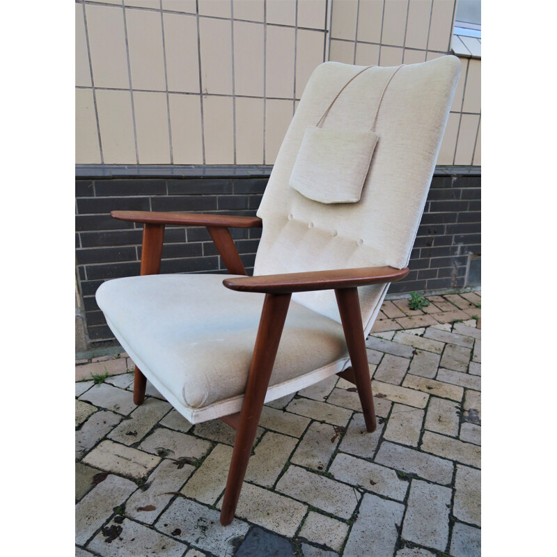 Vintage danish armchair in teak model 230 from Kurt Olsen