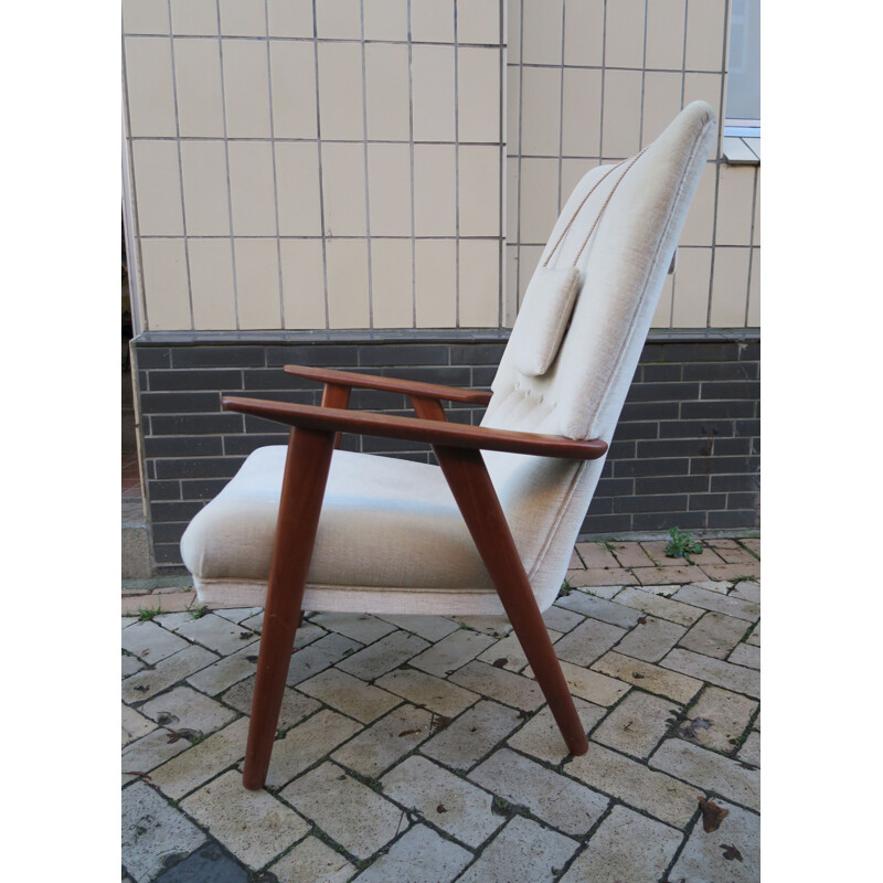 Poltrona danese vintage in teak modello 230 di Kurt Olsen