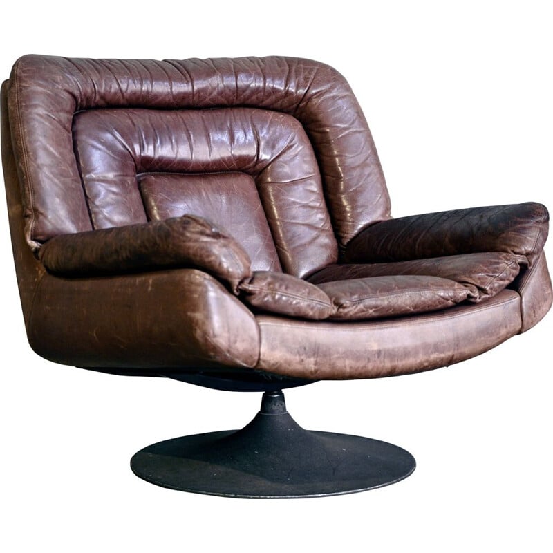 Vintage Brutalist Swivel Chair in Leather and Metal 1970s