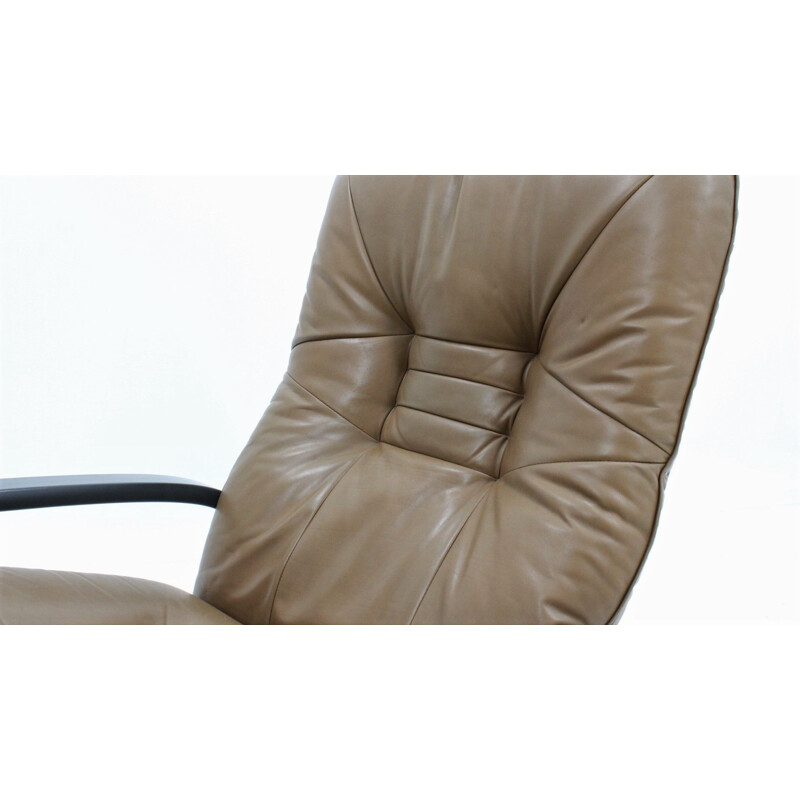 Exclusiv leather armchair with ottoman De Sede 1970s