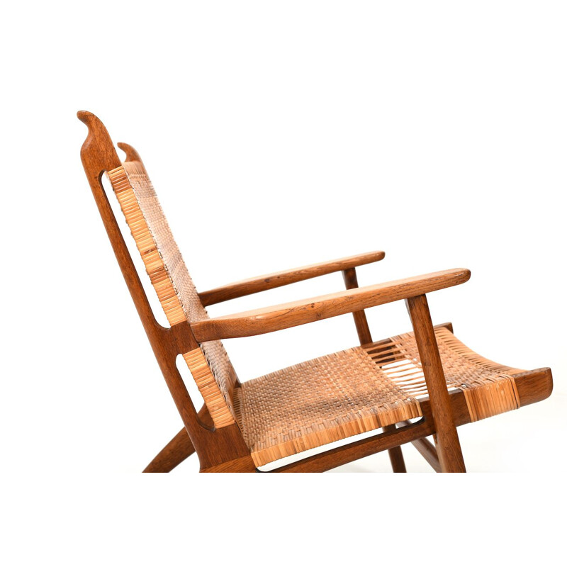 Lounge chair CH-27 by Hans J. Wegner