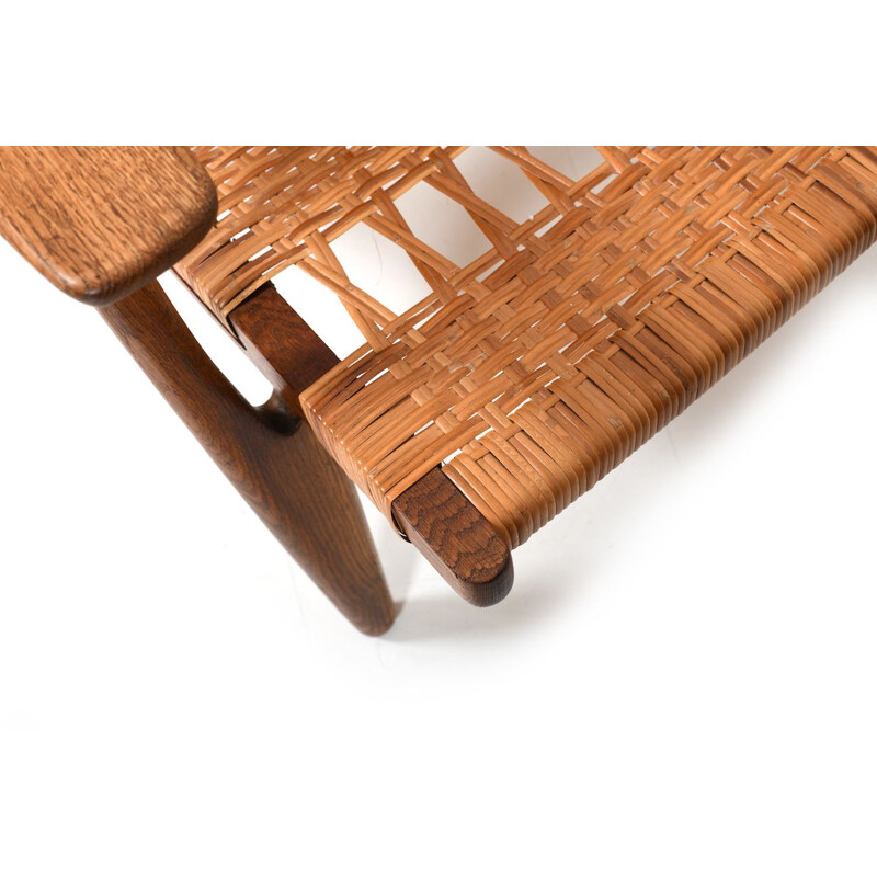 Lounge chair CH-27 by Hans J. Wegner